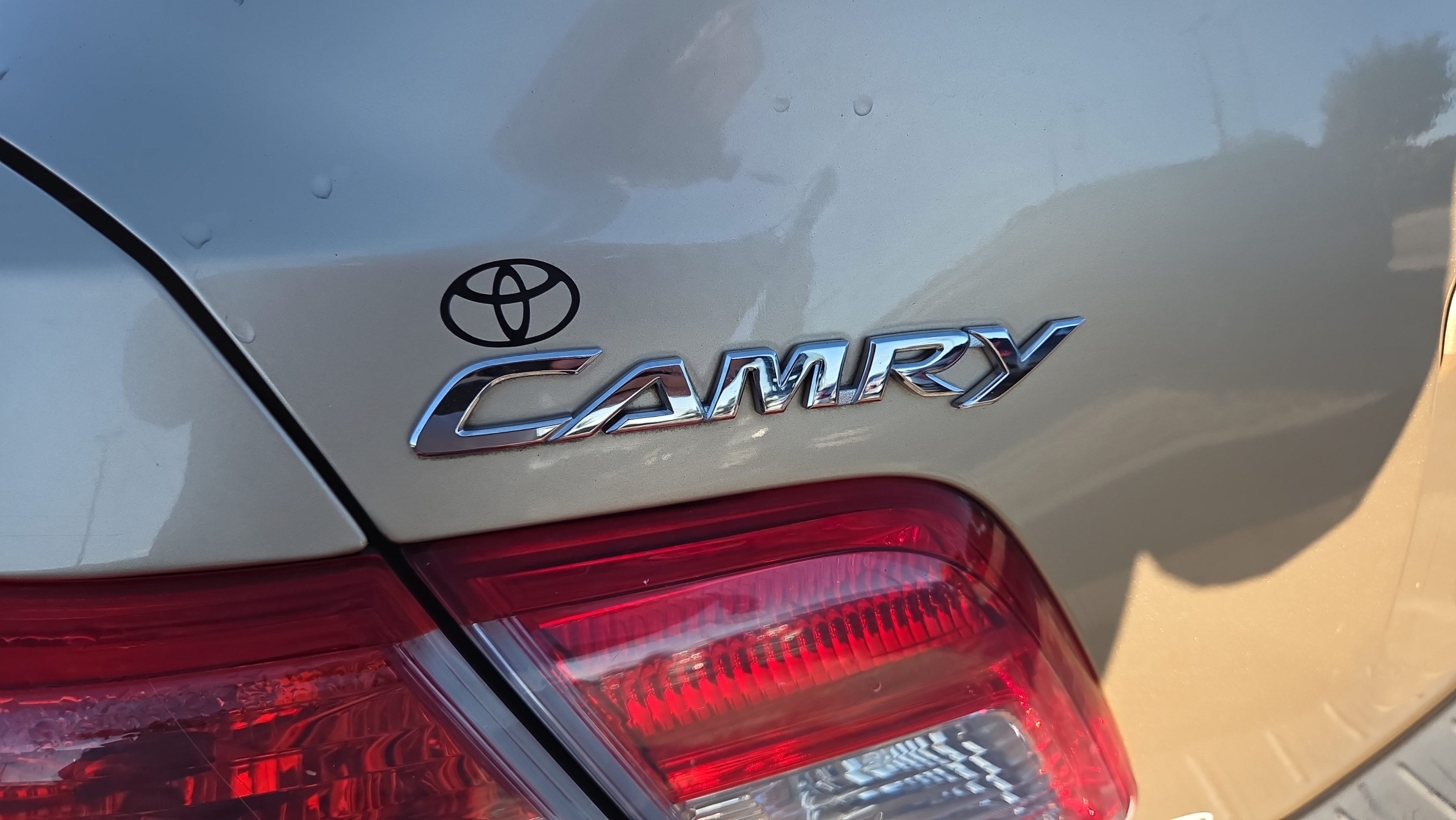 Used 2011 Toyota Camry LE w/ LE Extra-Value Pkg FWD image 35