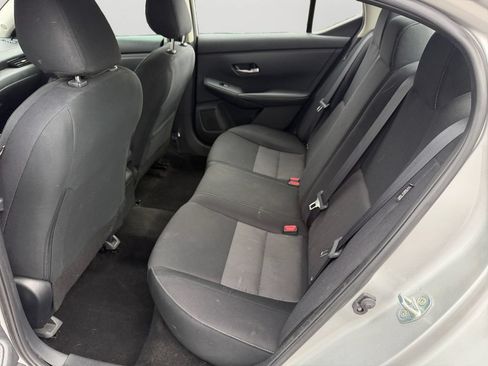 Used 2023 Nissan Sentra SV FWD image 14
