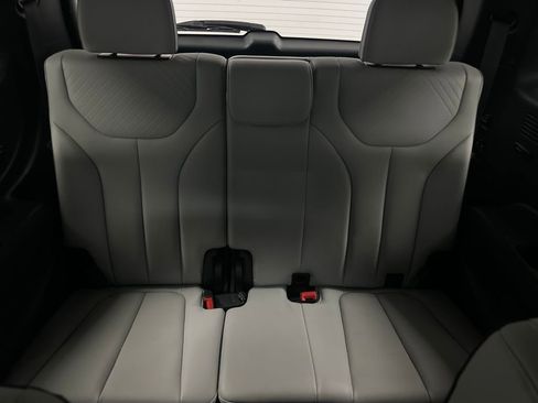 Used 2025 Hyundai Palisade SEL image 15