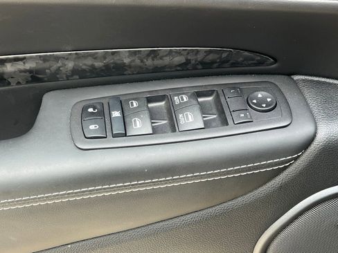 Used 2024 Dodge Durango SRT AWD/4WD image 28