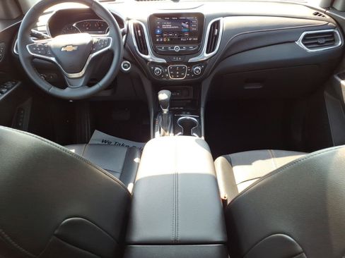Used 2023 Chevrolet Equinox Premier AWD/4WD image 13