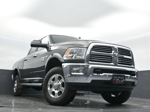 Used 2018 RAM 2500 Big Horn image 30