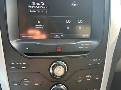 Used 2013 Ford Explorer XLT FWD image 14
