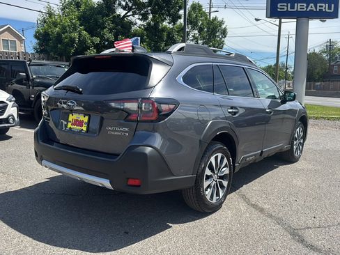 Used 2023 Subaru Outback Touring XT AWD/4WD image 5
