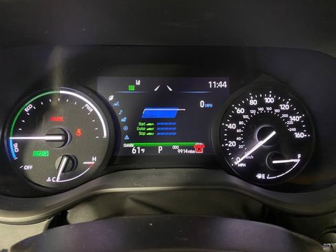 Used 2025 Toyota Sienna XLE w/ XLE Plus Package image 22