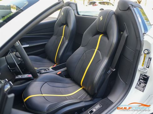 Used 2022 Ferrari F8 Tributo image 22