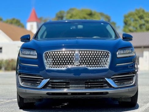 Used 2019 Lincoln Nautilus Reserve image 2