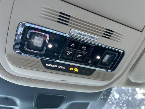 Used 2023 Lincoln Aviator Reserve w/ Equipment Group 201A image 39