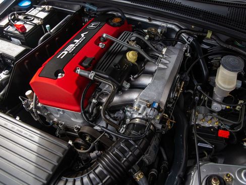 Used 2001 Honda S2000 image 51