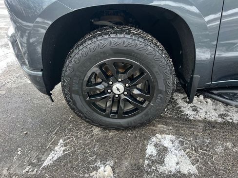 Used 2021 Chevrolet Silverado 1500 RST image 28