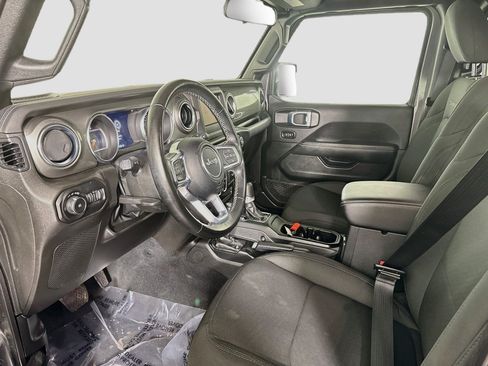Used 2021 Jeep Wrangler Unlimited Sahara AWD/4WD image 23
