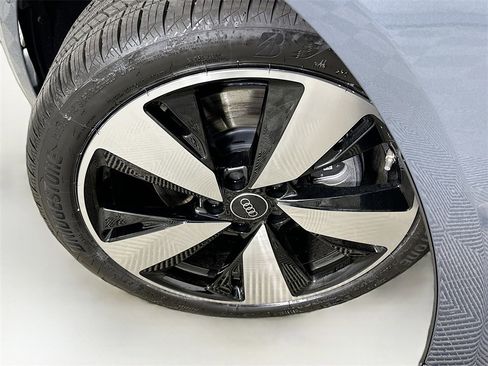 New 2025 Audi A5 2.0T Premium image 24