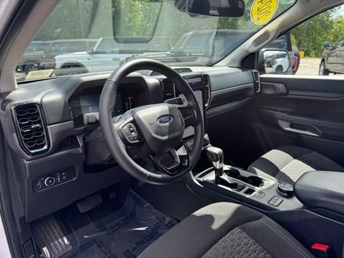 Used 2024 Ford Ranger XLT w/ FX4 Off-Road Package AWD/4WD image 27
