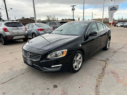 Used 2015 Volvo S60 T5 Premier image 3