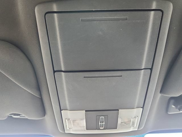 Used 2015 Lincoln MKS w/ Equipment Group 101A FWD image 19
