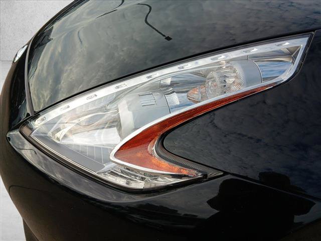 Used 2017 Nissan 370Z Touring RWD image 21