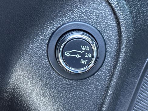 Used 2025 Buick Encore GX Avenir w/ Avenir Technology Package image 16