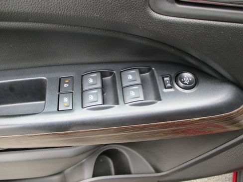 Used 2020 GMC Canyon Denali AWD/4WD image 13