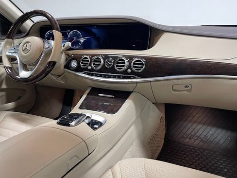 Certified 2020 Mercedes-Benz S 560 4MATIC Sedan image 28