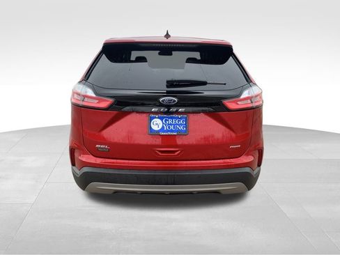 Used 2023 Ford Edge SEL image 7