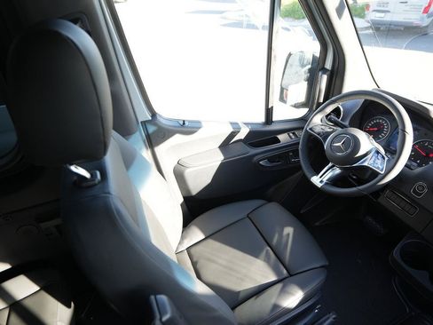 New 2026 Mercedes-Benz Sprinter 2500 image 14