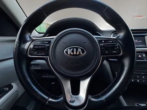 Used 2016 Kia Optima EX FWD image 13