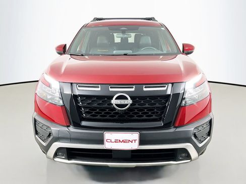 Used 2025 Nissan Pathfinder Rock Creek AWD/4WD image 3