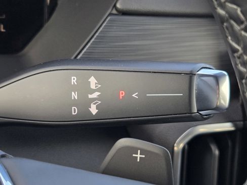 Certified 2025 GMC Acadia Elevation image 23