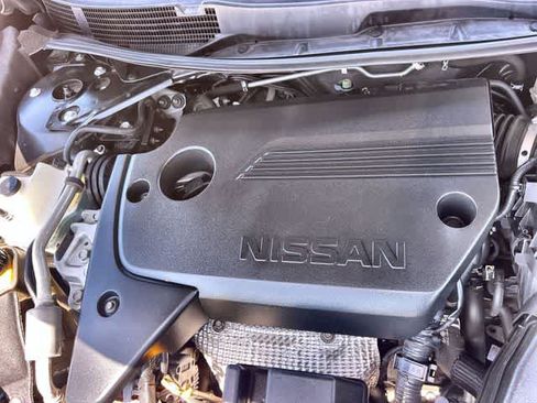 Used 2016 Nissan Altima 2.5 S w/ Power Driver Seat Package FWD image 10