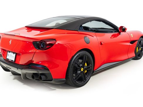 Used 2022 Ferrari Portofino M image 9