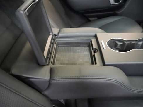 Used 2019 Land Rover Range Rover Supercharged AWD/4WD image 36