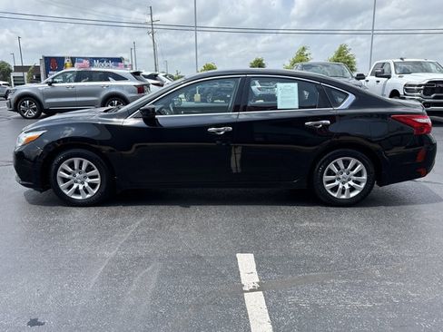 Used 2017 Nissan Altima 2.5 S w/ Power Driver Seat Package FWD image 9