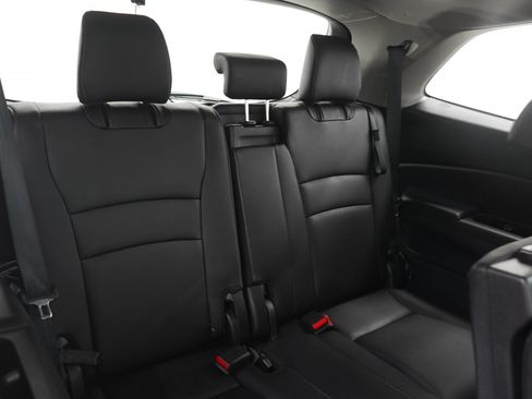 Used 2020 Honda Pilot Black Edition image 13