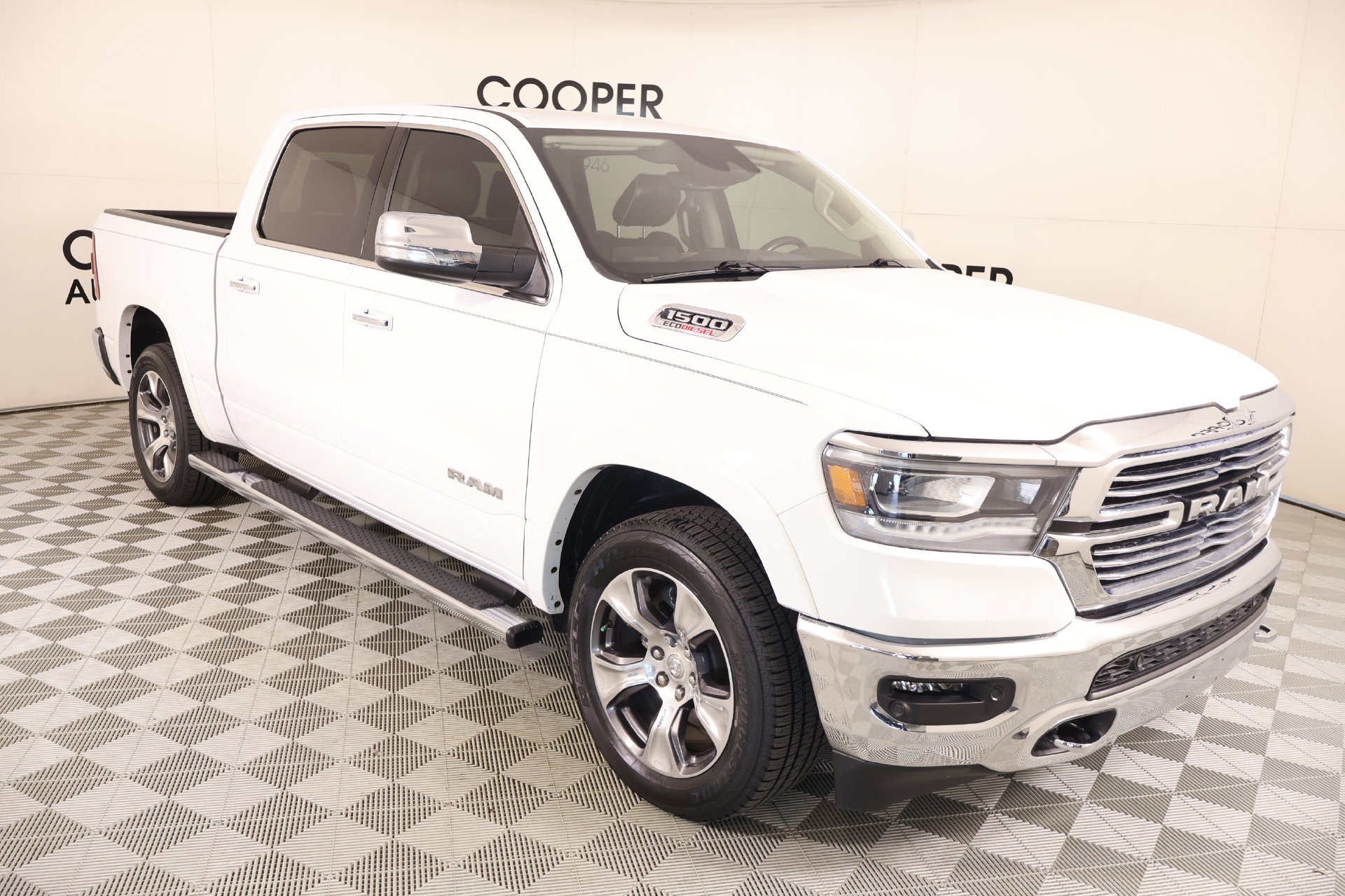 Used 2022 RAM 1500 Laramie RWD image 1