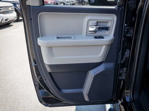 Used 2010 Dodge Ram 1500 Truck SLT w/ SLT Plus D←cor Group AWD/4WD image 33