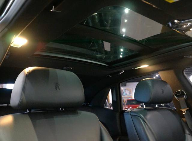 Used 2015 Rolls-Royce Ghost RWD image 21