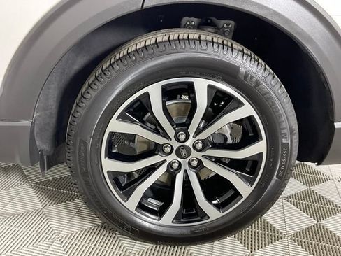 Used 2020 Ford Explorer ST w/ Premium Technology Package AWD/4WD image 9