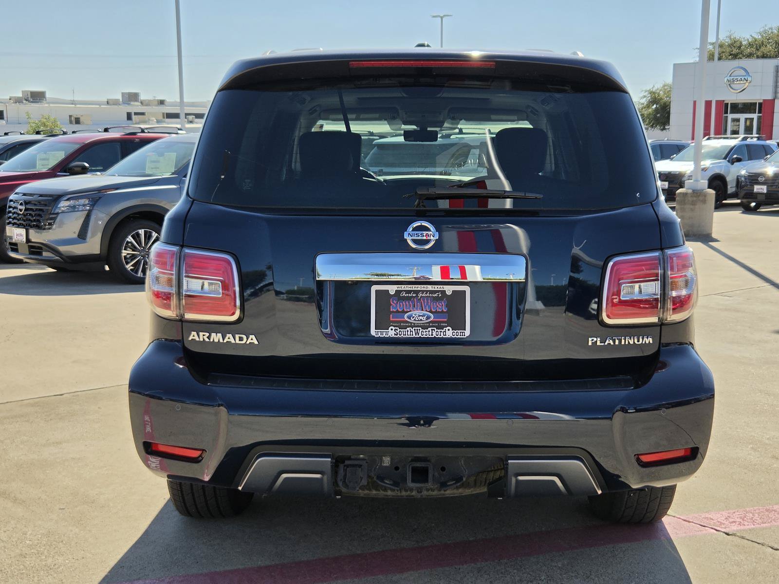 Used 2020 Nissan Armada Platinum w/ Captain's Chairs Package AWD/4WD image 6