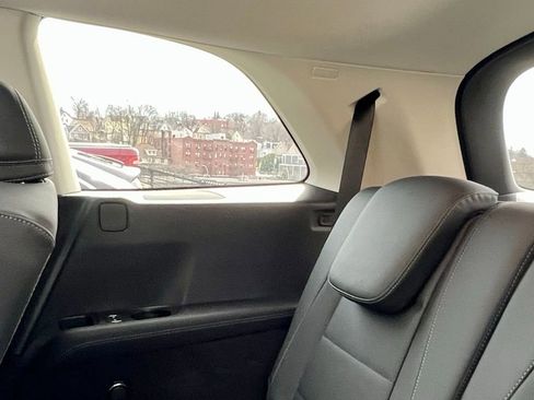 Certified 2026 Mercedes-Benz GLS 450 4MATIC image 28