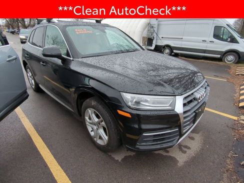 Used 2019 Audi Q5 2.0T Premium image 3