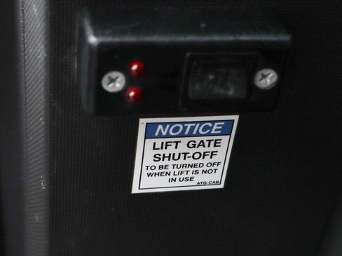 Used 2016 Ford F650 2WD Crew Cab Super Duty image 25