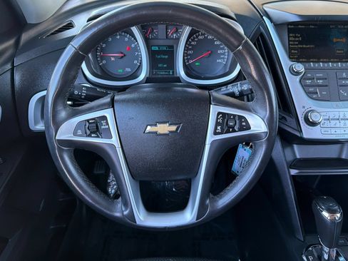 Used 2017 Chevrolet Equinox LT w/ Convenience Package FWD image 14