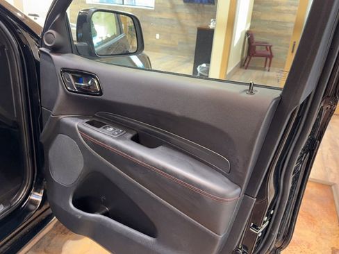 Used 2025 Dodge Durango R/T w/ Blacktop Package image 24