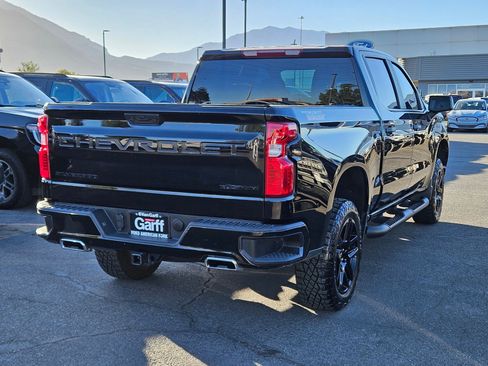 Used 2023 Chevrolet Silverado 1500 Custom Trail Boss w/ LPO, Dark Essentials Package AWD/4WD image 3