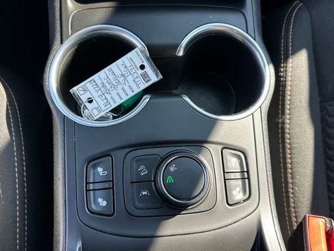 Used 2020 GMC Terrain SLE w/ Driver Convenience Package image 21