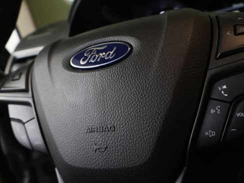 Used 2022 Ford Edge SE AWD/4WD image 21