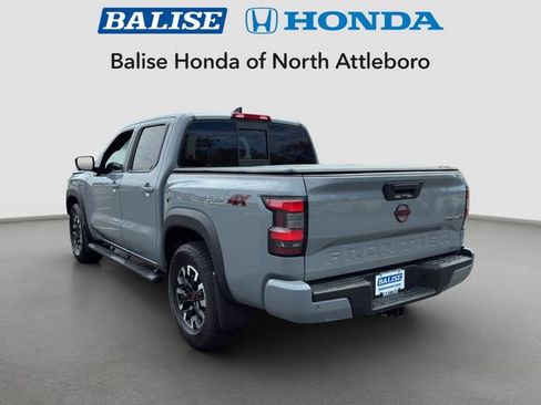 Used 2022 Nissan Frontier PRO-4X AWD/4WD image 3