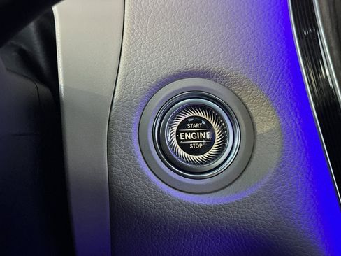 Certified 2022 Mercedes-Benz GLC 300 image 22