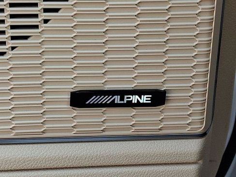 Certified 2023 Jeep Grand Cherokee 4WD 4xe w/ Luxury Tech Group II image 28