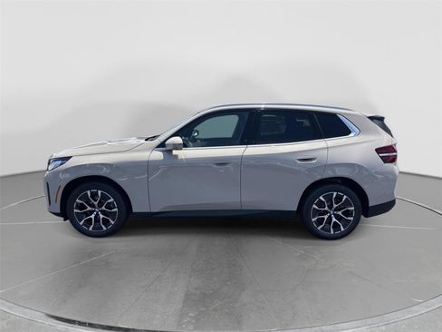 New 2026 BMW X3 xDrive30i w/ Premium Package AWD/4WD image 2
